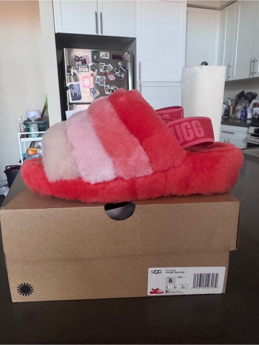 UGG Womens Fluff Yeah Slide - Pink/Coral Multi